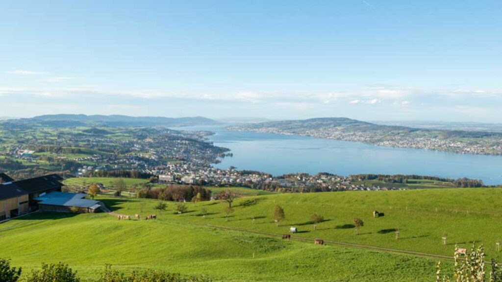 Lake Zurich Circular Hiking Tour