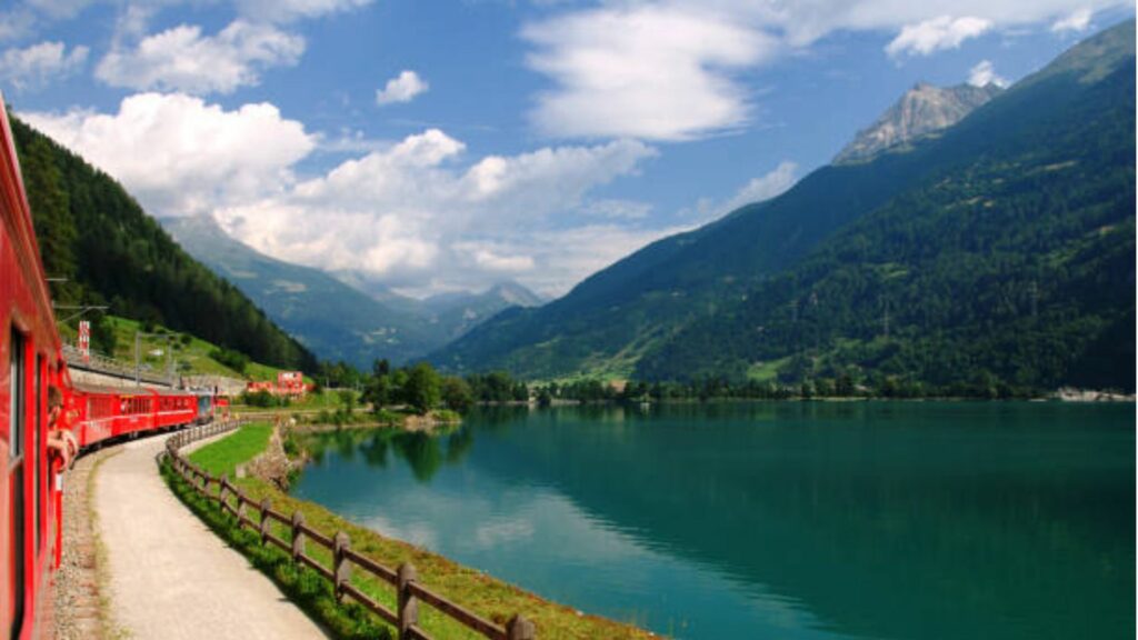 lake-poschiavo