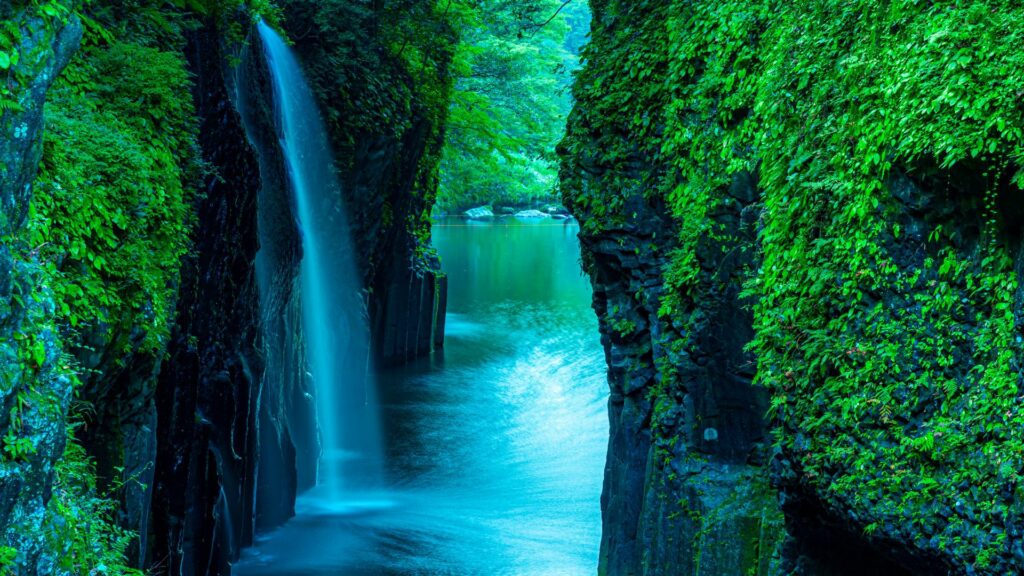 Takachiho Ravine